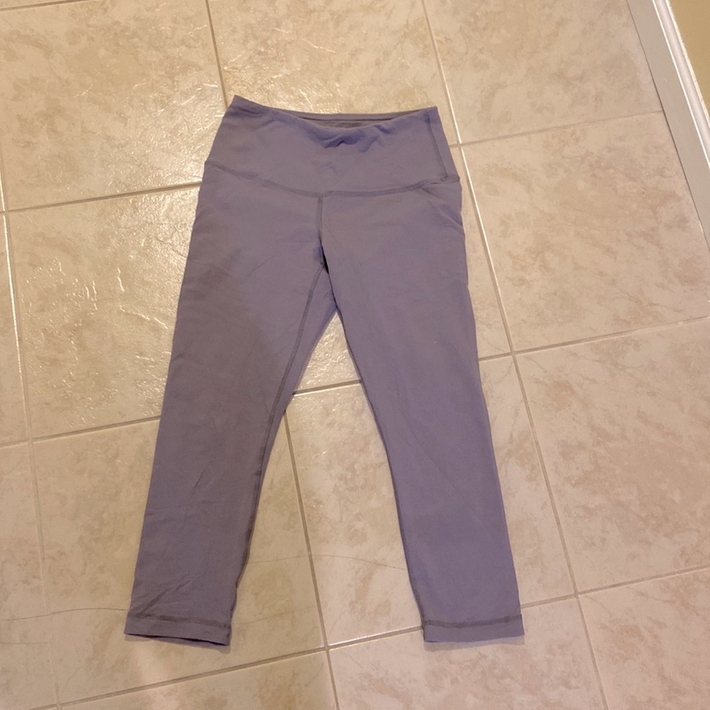 90 degree by Reflex. Light purple yoga pants. Size S